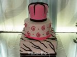 WEDDING CAKE 654